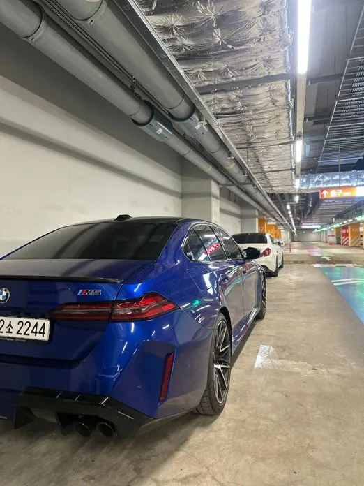 BMW M5 2026 из KR, фото 3