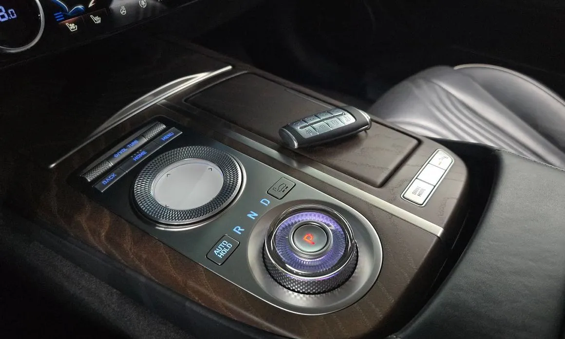 Genesis G80 — фото 8