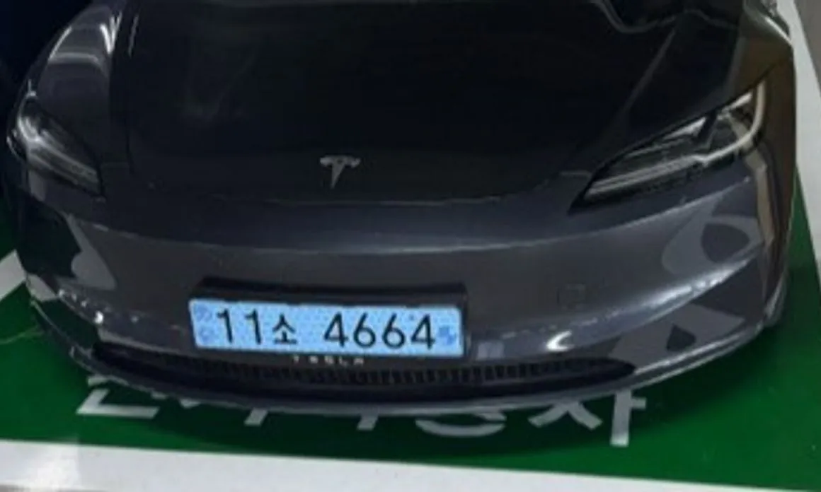 Tesla Model 3 — фото 4