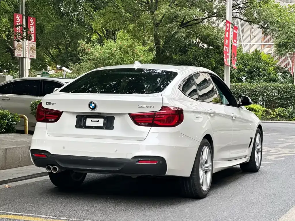 BMW 3 Series GT — фото 5