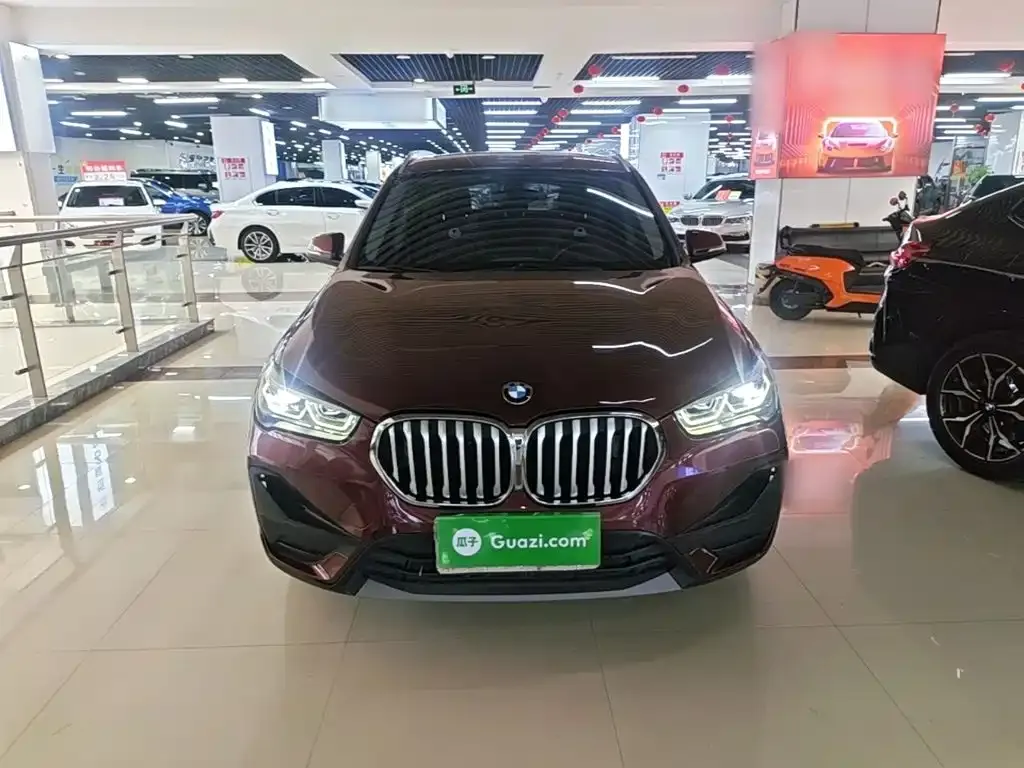BMW X1 — фото 2