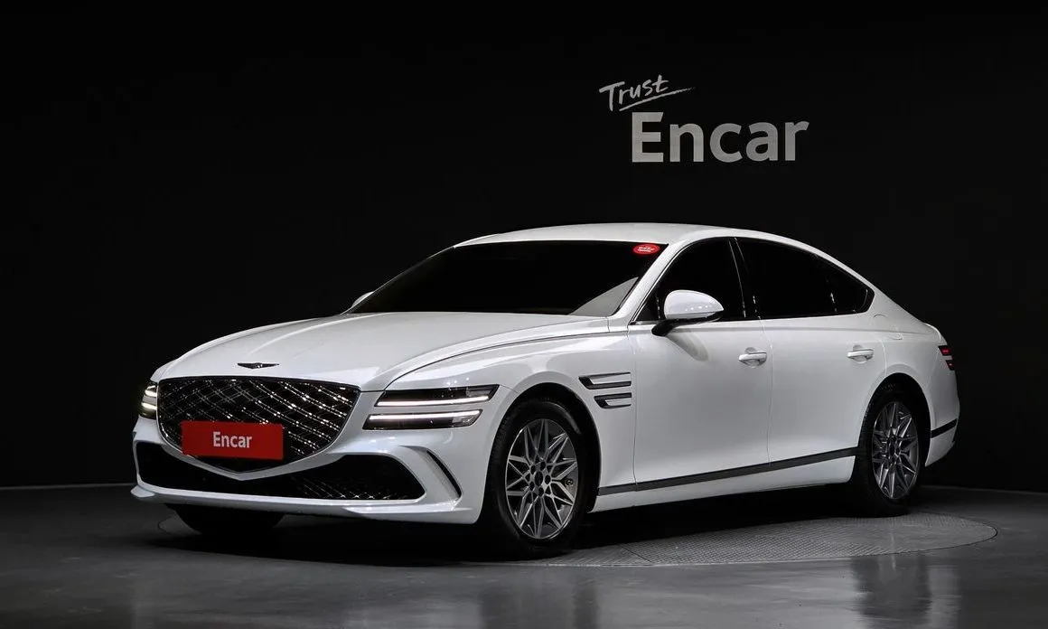 Genesis G80 — фото 1