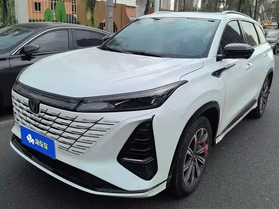 Changan CS75PLUS — фото 1
