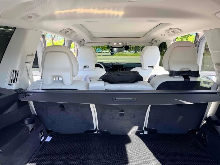 Volvo XC90 2026 из KR, фото 4