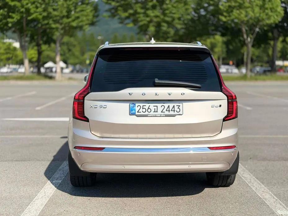 Volvo XC90 2026 из KR, фото 2