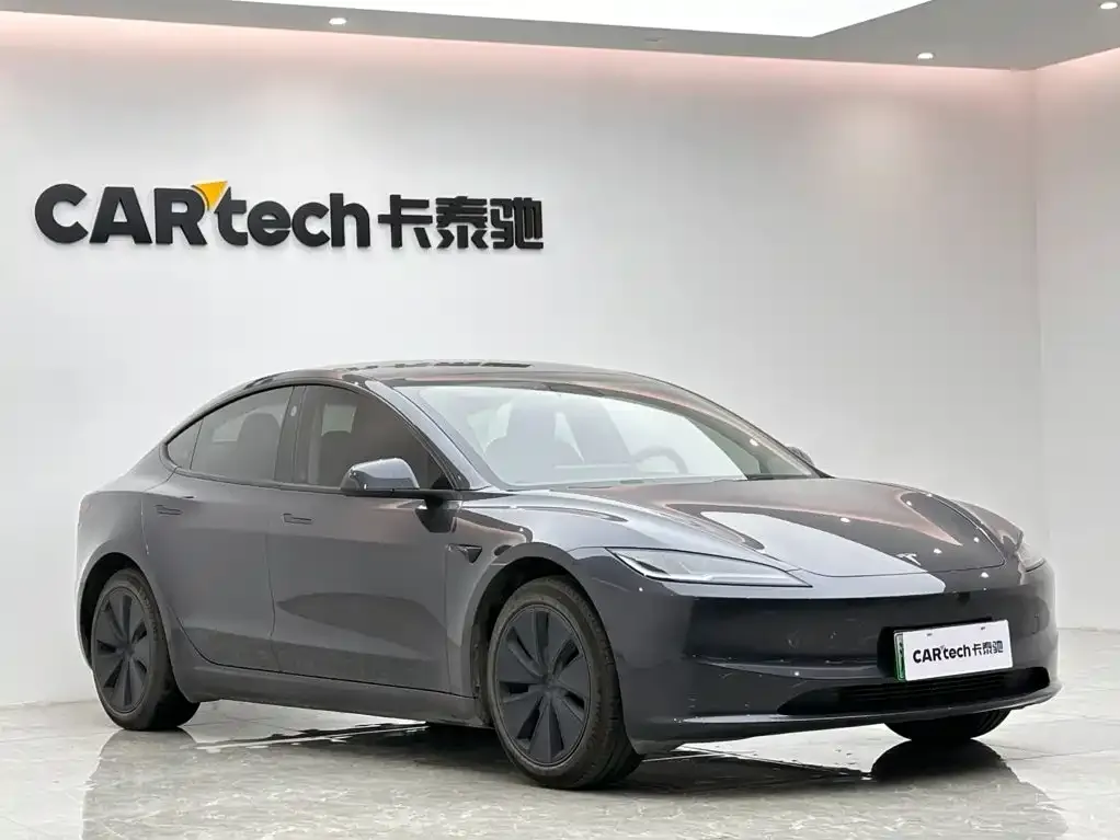 Tesla Model 3 — фото 2