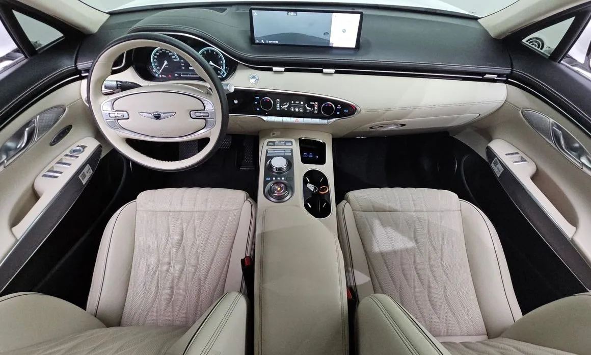 Genesis GV70 — фото 10