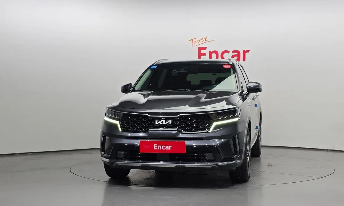 Kia Sorento — фото 7