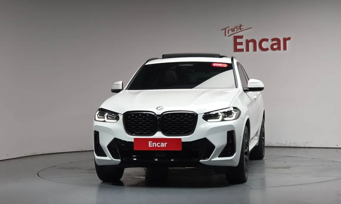BMW X4 2025 из KR, фото 3