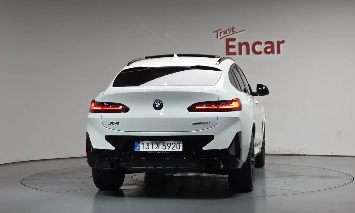 BMW X4 2025 из KR, фото 4