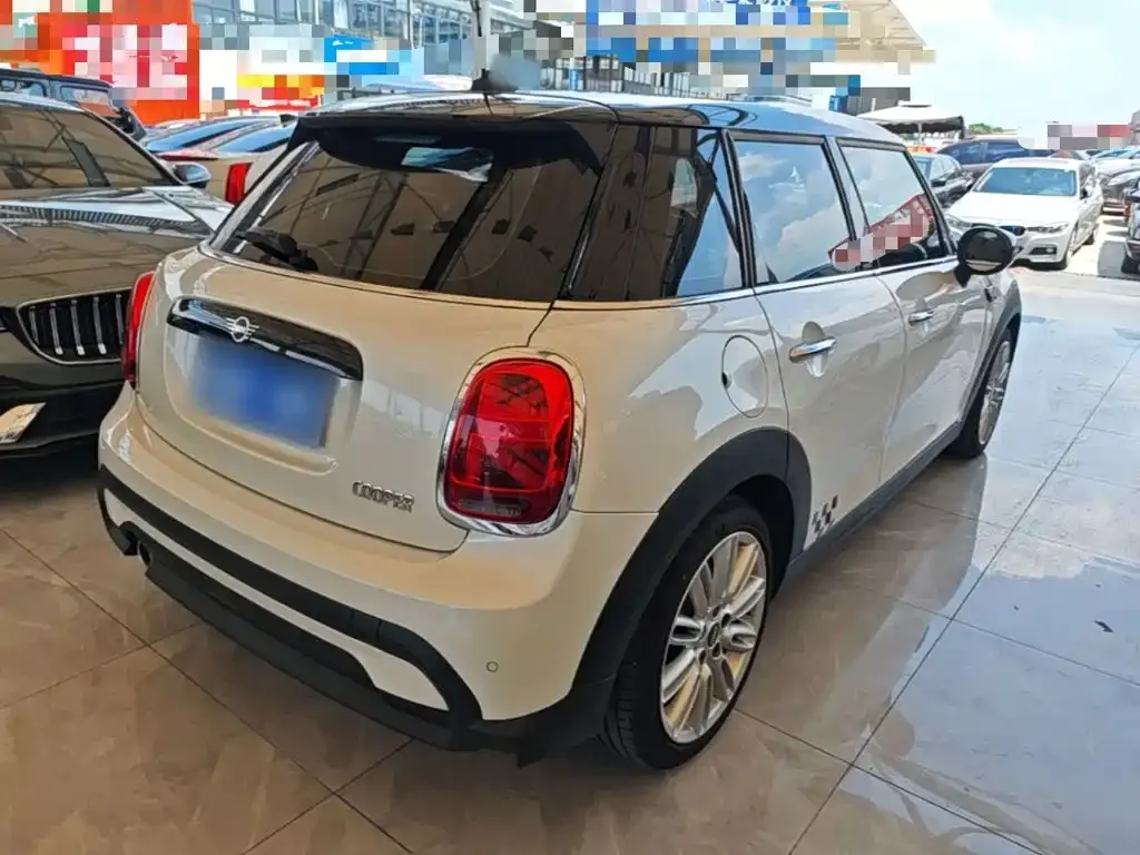 MINI Cooper (3-door) — фото 10