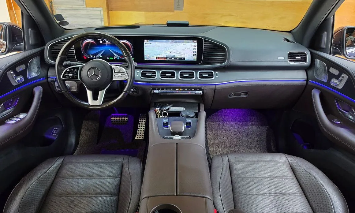Mercedes-Benz GLS-Class — фото 10