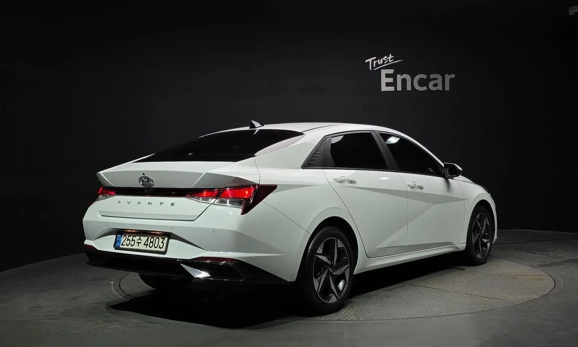 Hyundai AVANTE — фото 6