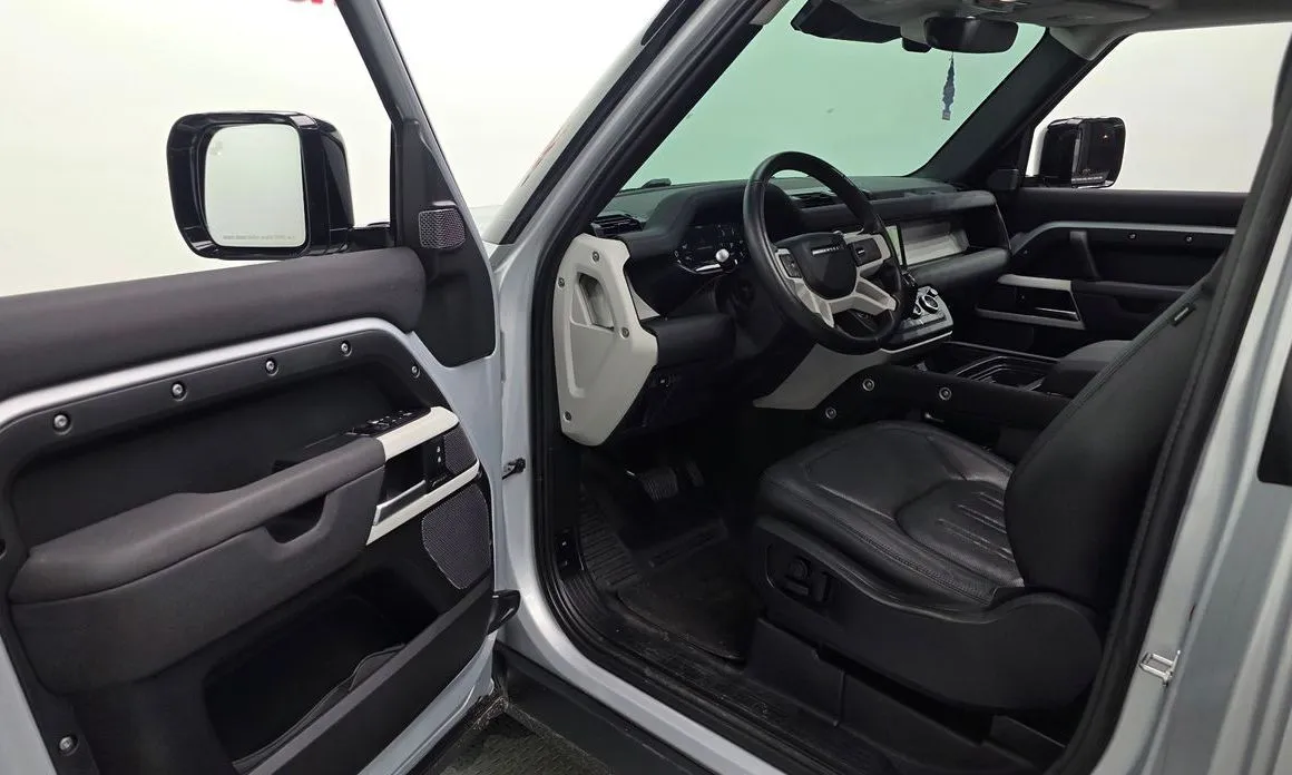 Land Rover Defender — фото 5