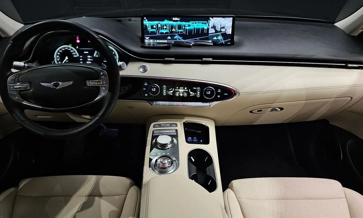 Genesis GV70 — фото 10