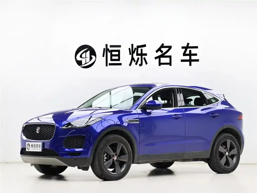 Jaguar E-PACE — фото 1