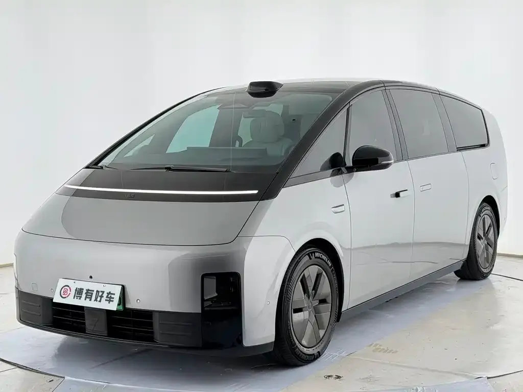 Li Auto MEGA