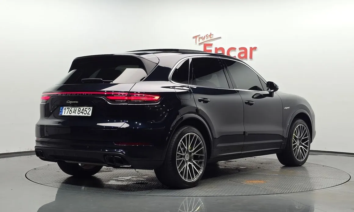 Porsche Cayenne 2023 из KR, фото 2