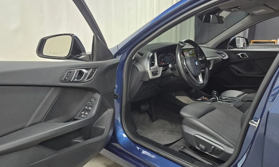 BMW 1-Series 2021 из KR, фото 2