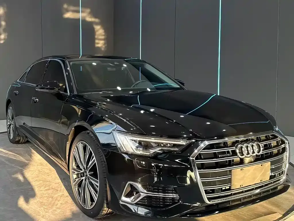 Audi A6L — фото 10