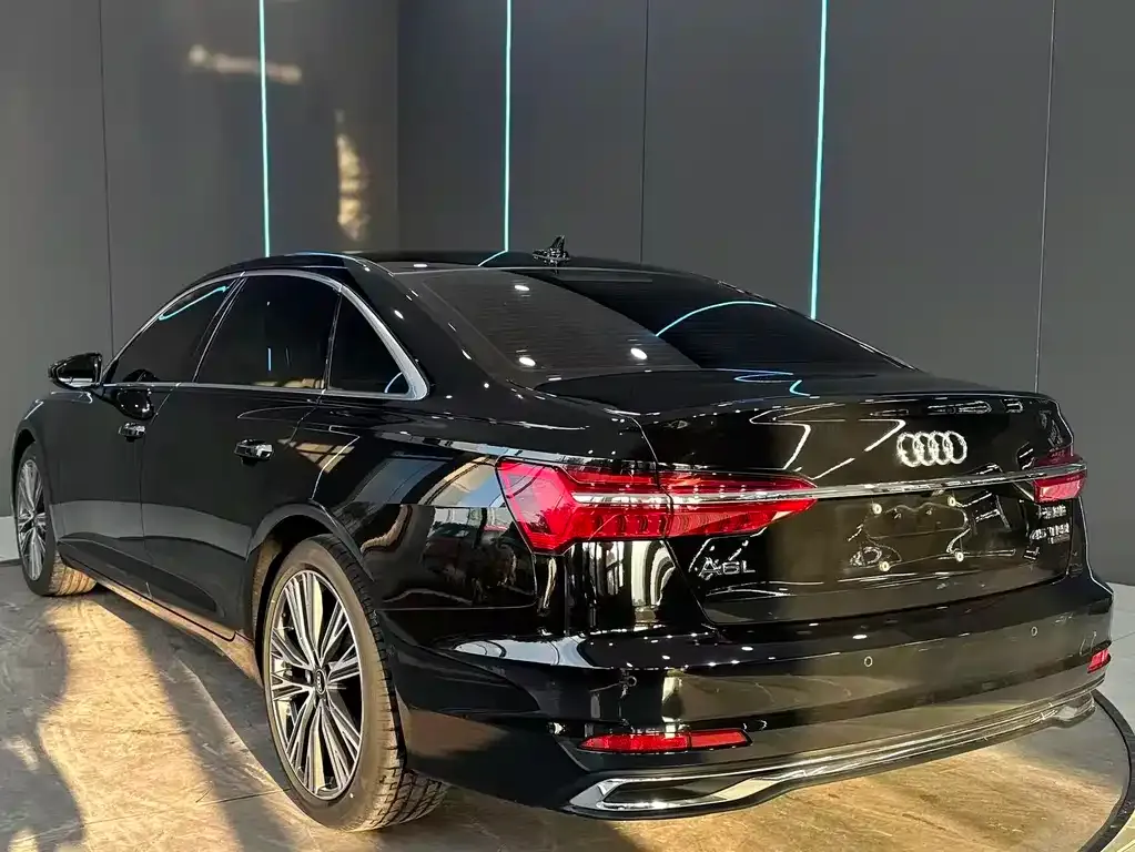 Audi A6L — фото 4