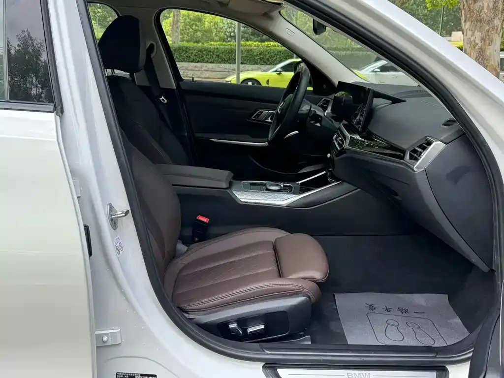 BMW i3 — фото 3