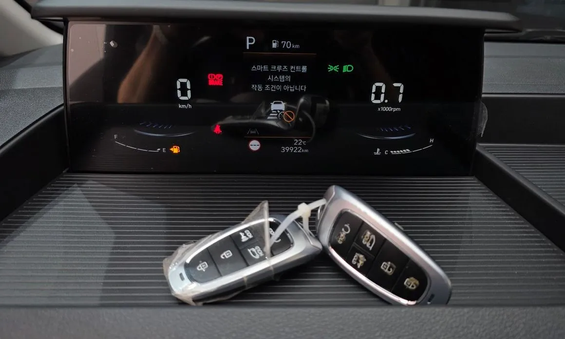Hyundai Staria — фото 2