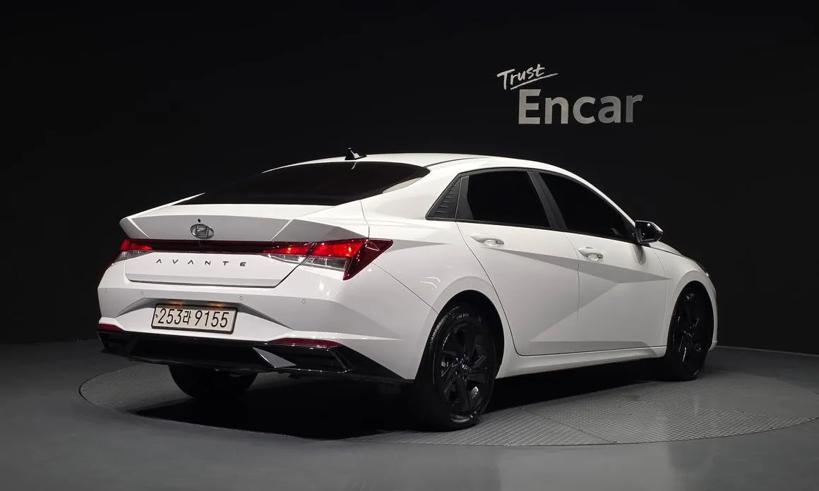 Hyundai AVANTE — фото 4