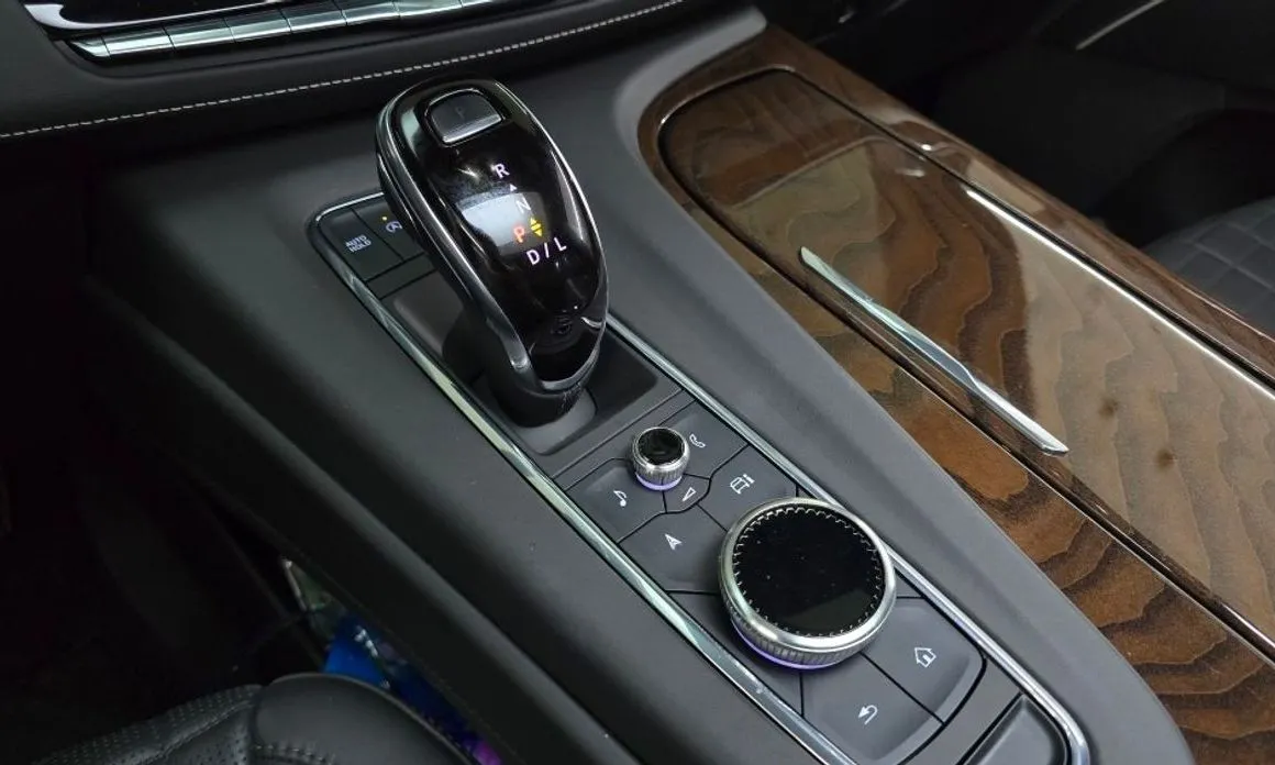 Cadillac Escalade 2023 из KR, фото 6