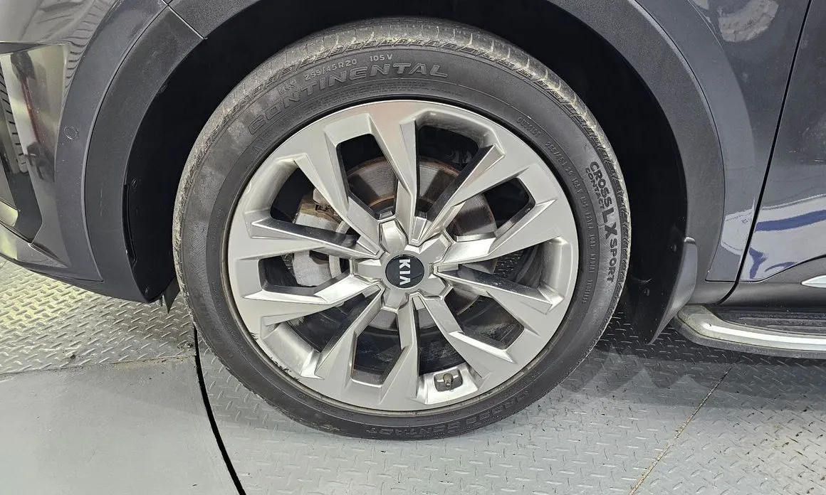 Kia Sorento — фото 3