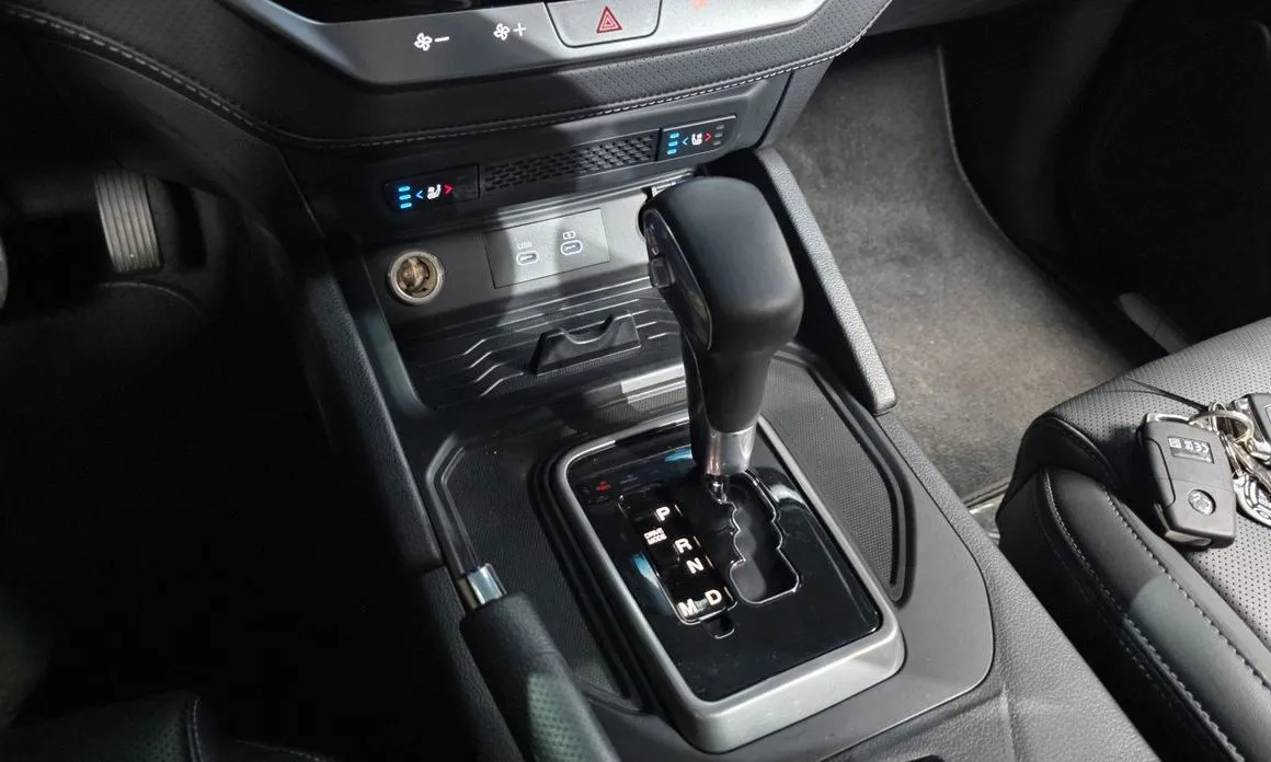 KG Mobility (Ssangyong) Rexton — фото 10