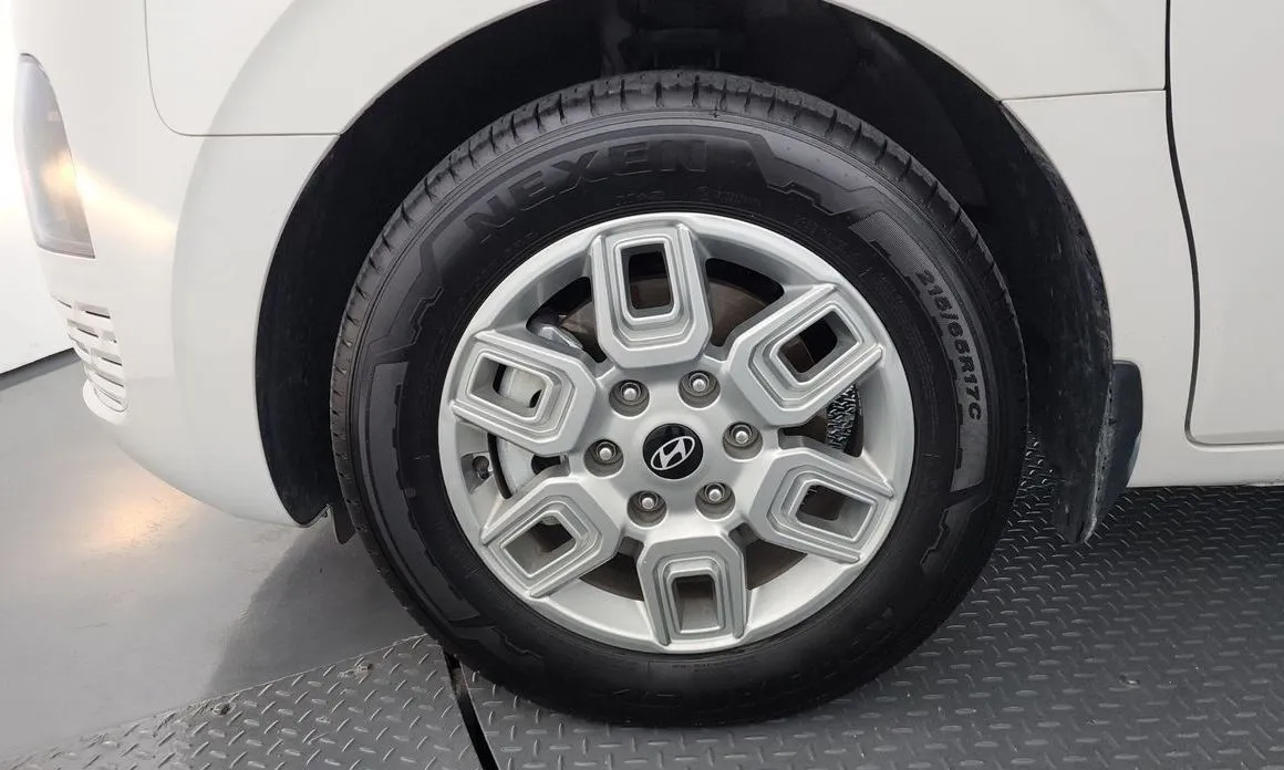 Hyundai Staria 2025 из KR, фото 10