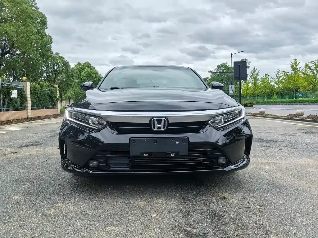 Honda Inspire — фото 8