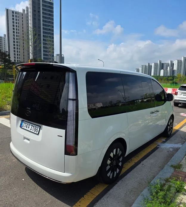 Hyundai Staria — фото 4