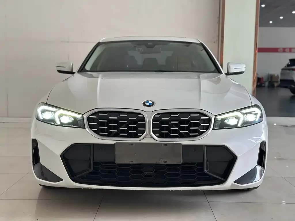 BMW 3 Series — фото 10