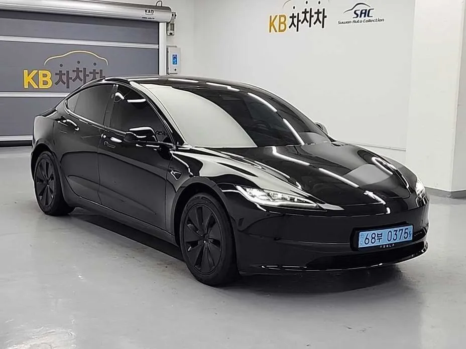 Tesla Model 3 — фото 5