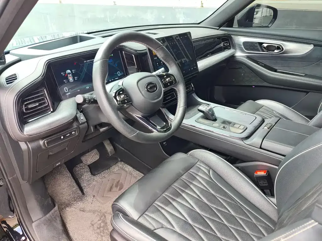 GAC Motor Trumpchi GS8 — фото 9