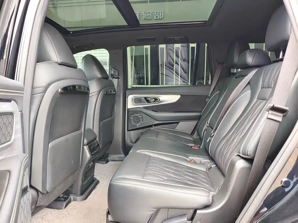 GAC Motor Trumpchi GS8 — фото 6
