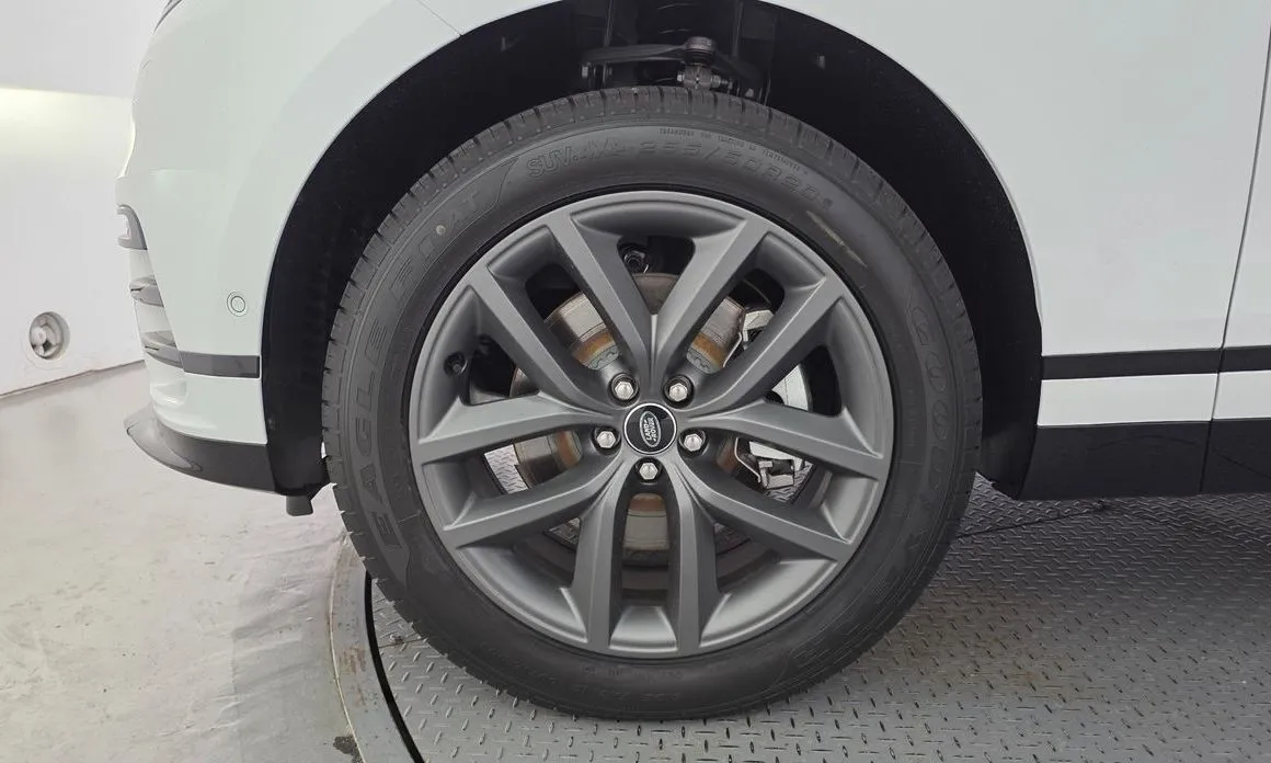 Land Rover Range Rover Velar 2026 из KR, фото 5