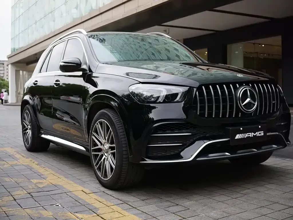 Mercedes-Benz GLE AMG — фото 1