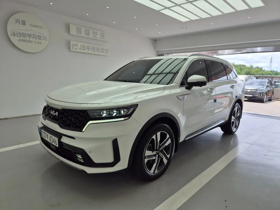 Kia Sorento — фото 3