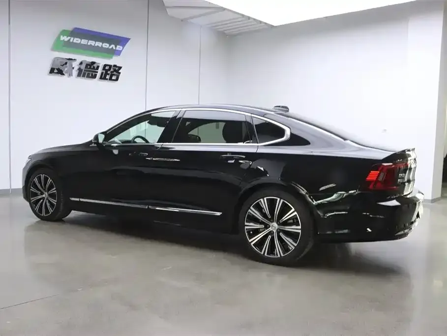 Volvo S90 — фото 5