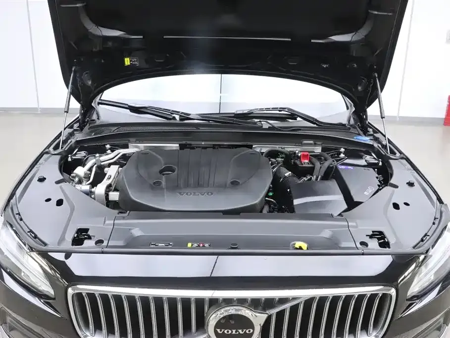 Volvo S90 — фото 10