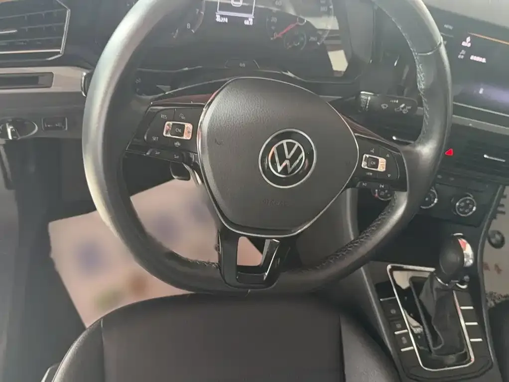 Volkswagen Bora 2022 из CN, фото 2
