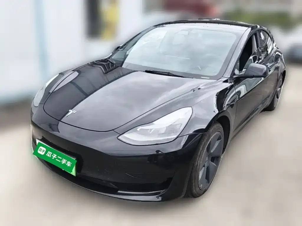Tesla Model 3 — фото 5