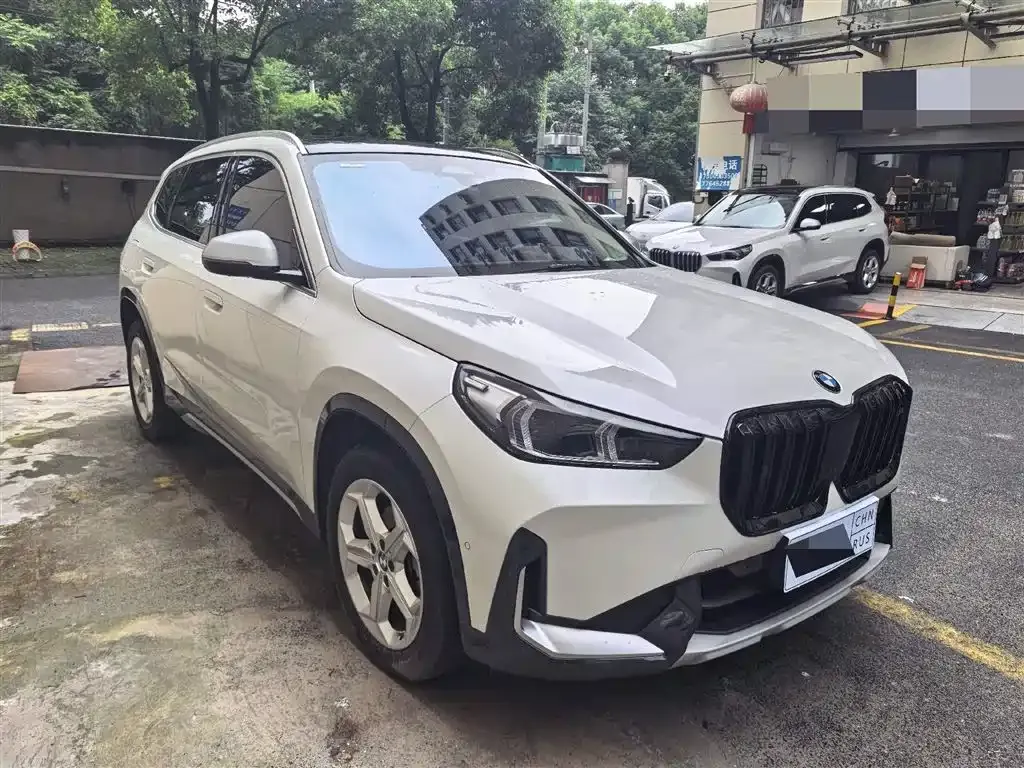 BMW X1 — фото 9