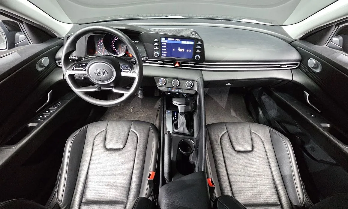 Hyundai AVANTE 2023 из KR, фото 8