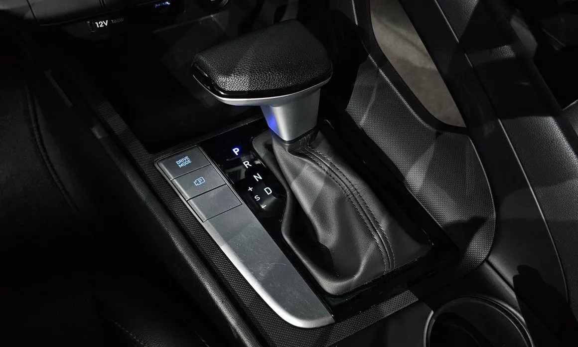 Hyundai AVANTE 2023 из KR, фото 5