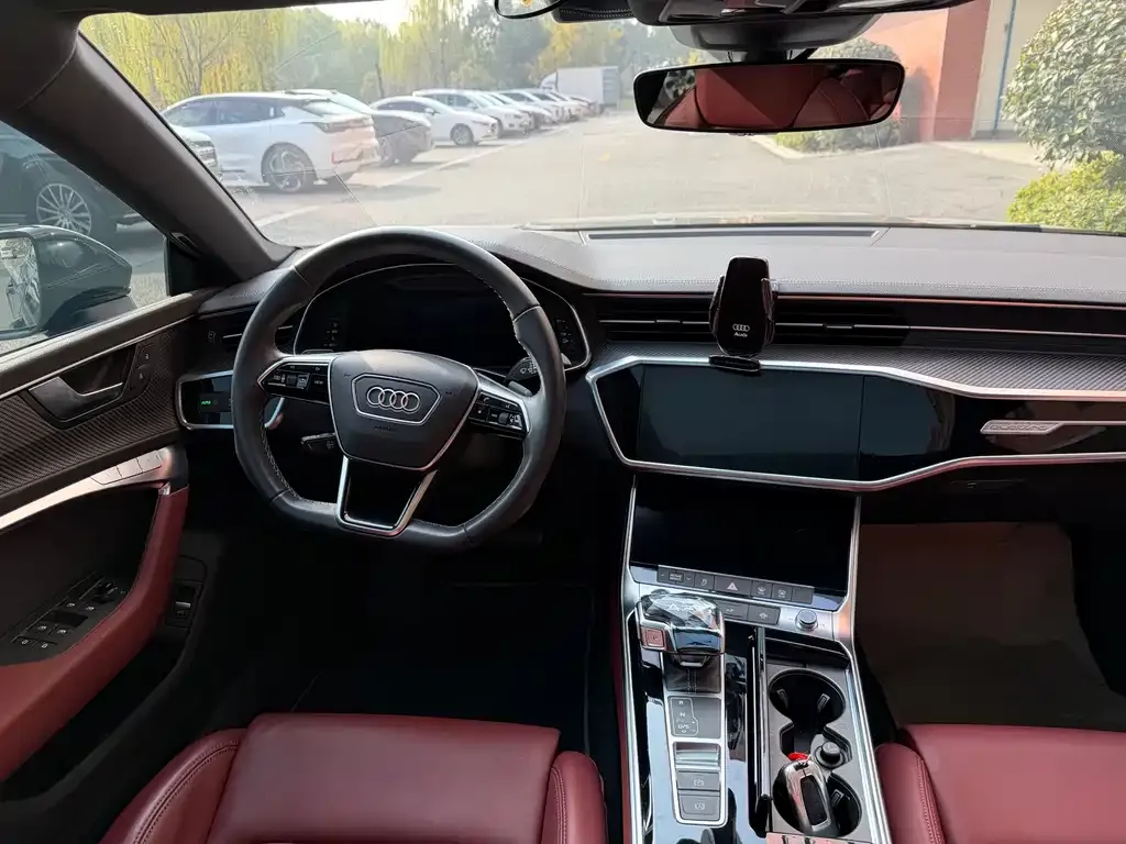 Audi A7L — фото 4