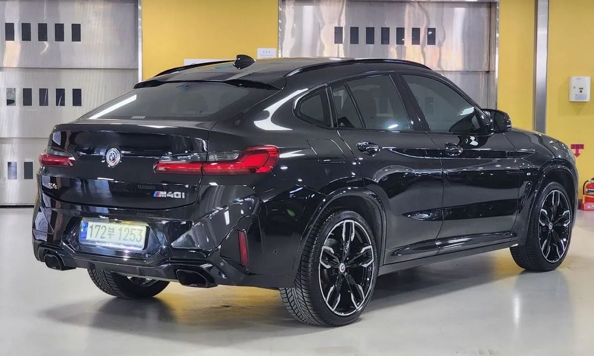 BMW X4 2023 из KR, фото 2